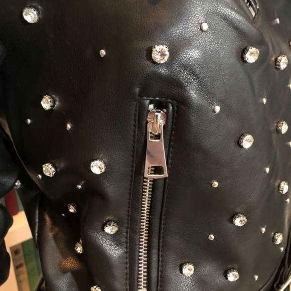 🚨 Azalea Wang Rhinestone Studded Black Faux Leather Jacket for Women - Picture 3 of 5